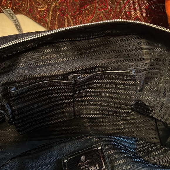 Prada black bag auténtic - Picture 12 of 16